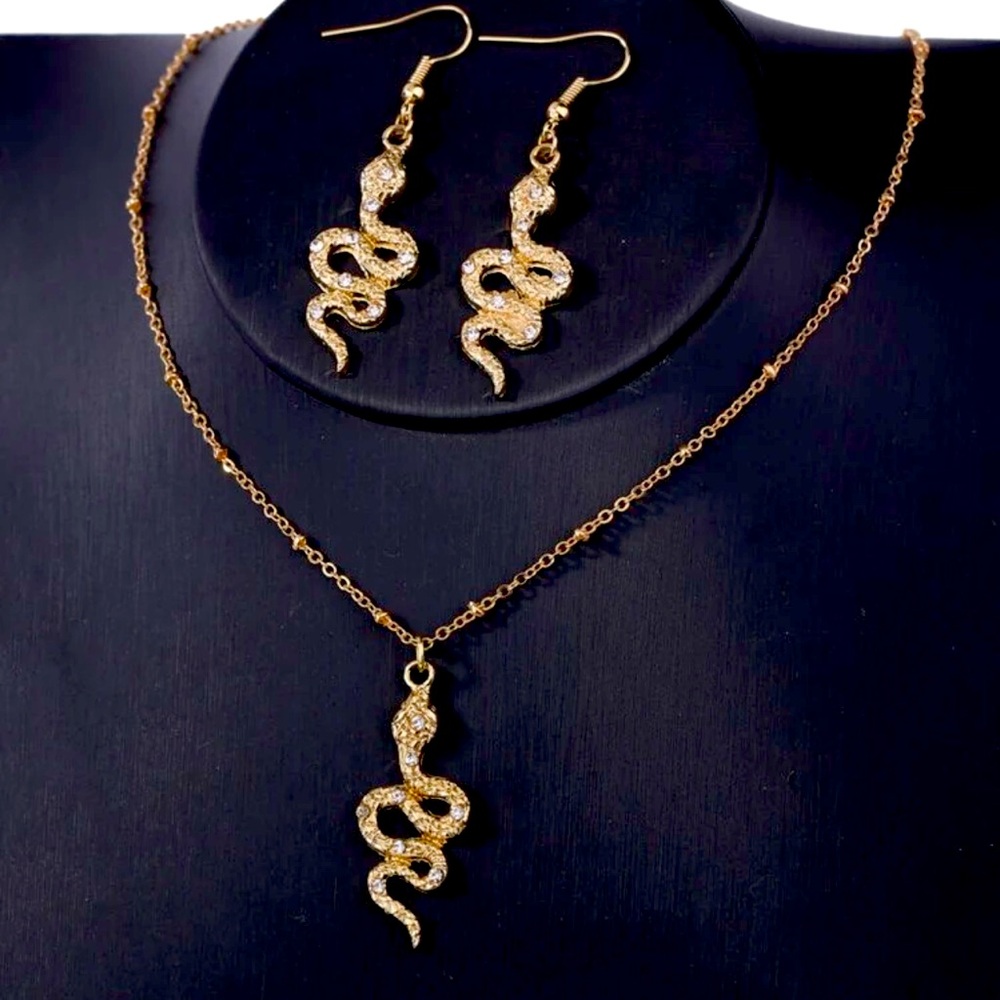 Gold Snake Jewelry Set